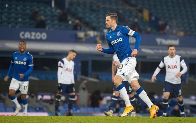 他不仅能在 他不仅能在